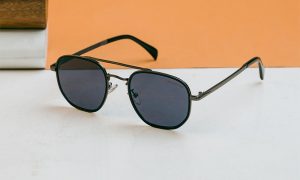 Newmew Square Black Top Bar Sunglasses